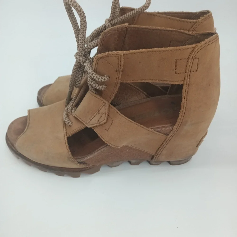 Sorel Joanie ll Lace Tan up Leather Wedge Sandals Open Toe NL2914-224 Sz 8.5
